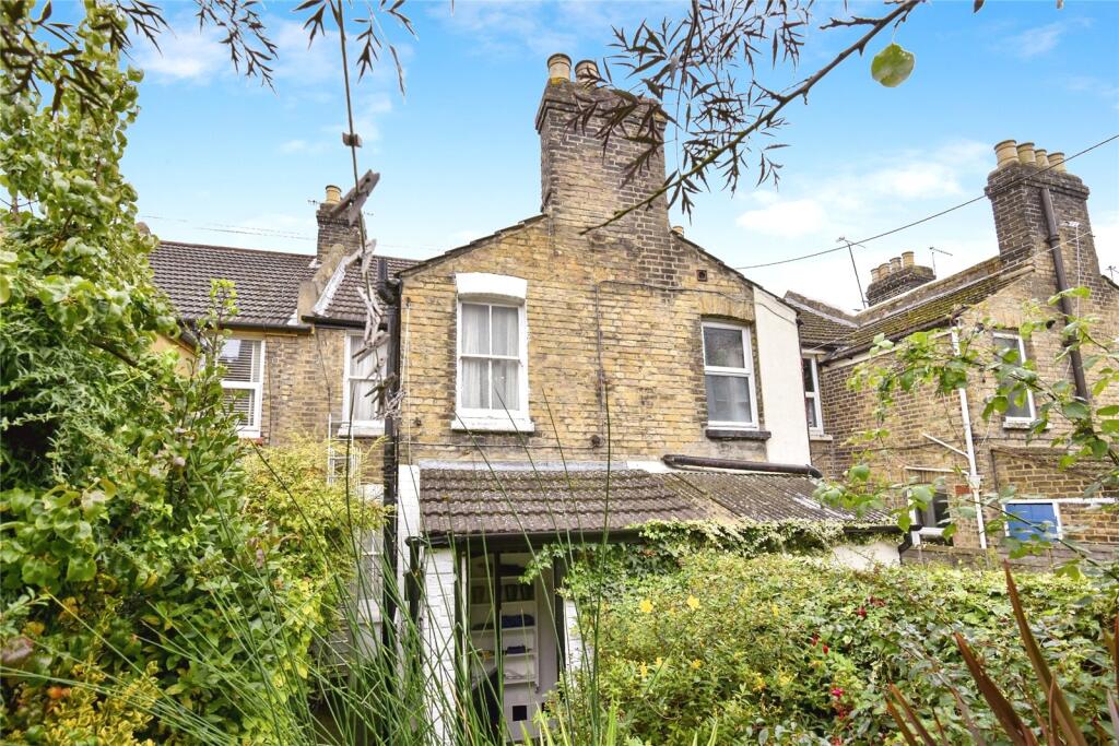2 bed Terraced