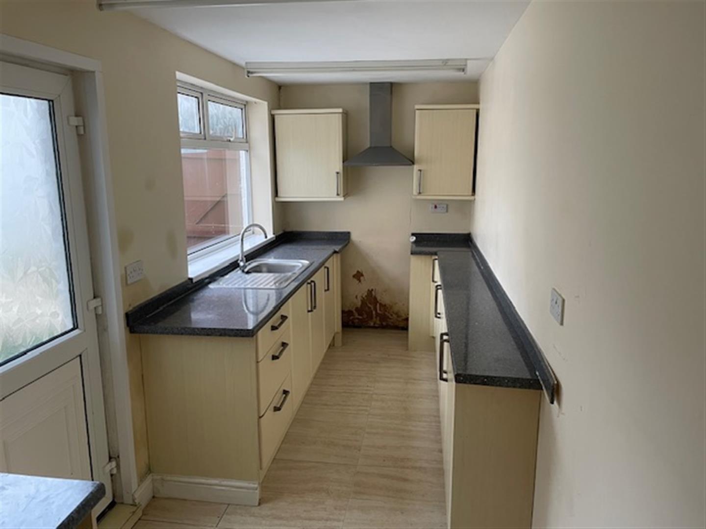 2 bed Terraced