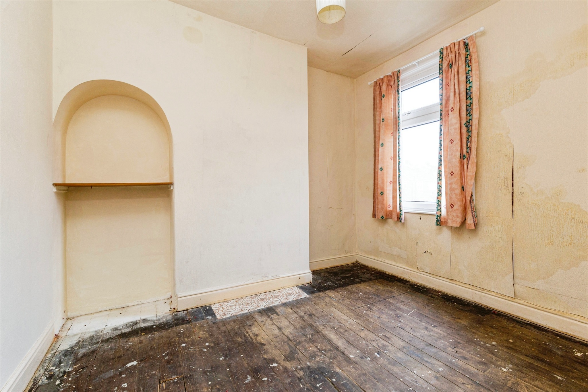 2 bed Terraced