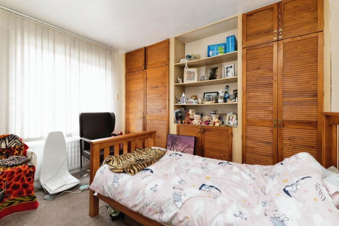 3 bed Terraced