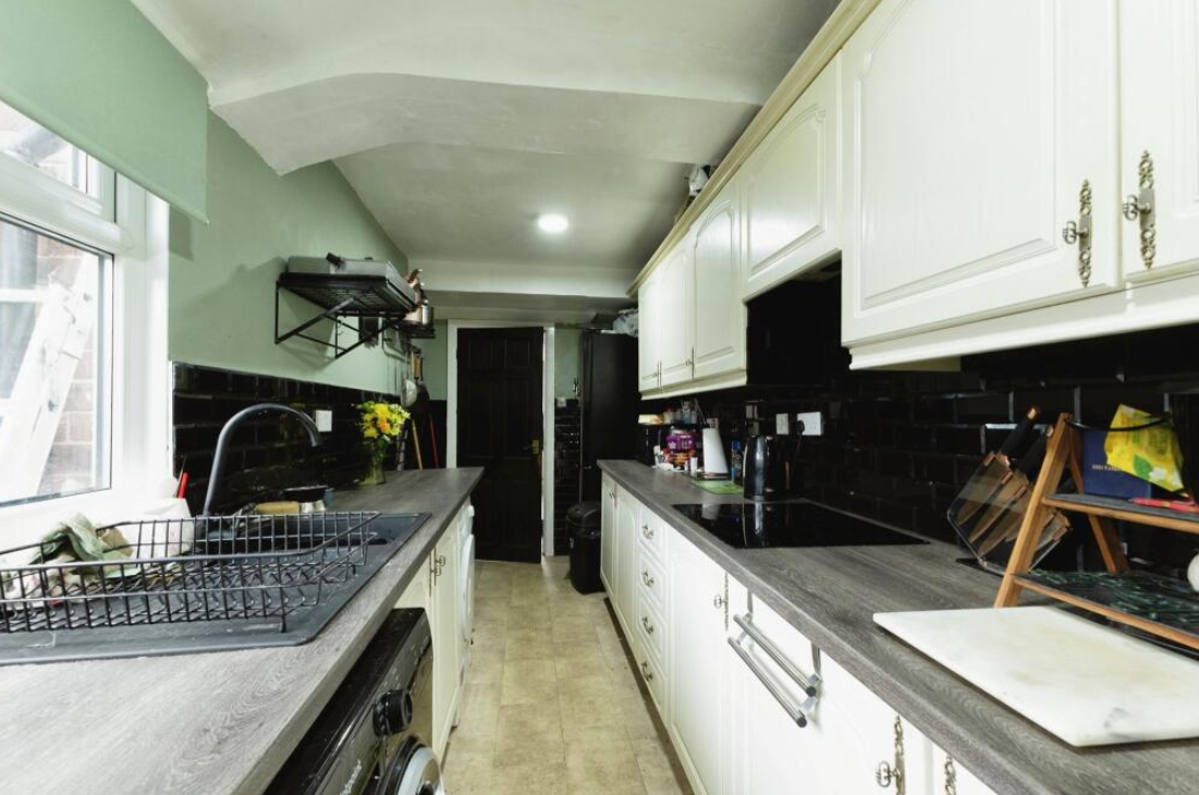 3 bed Terraced