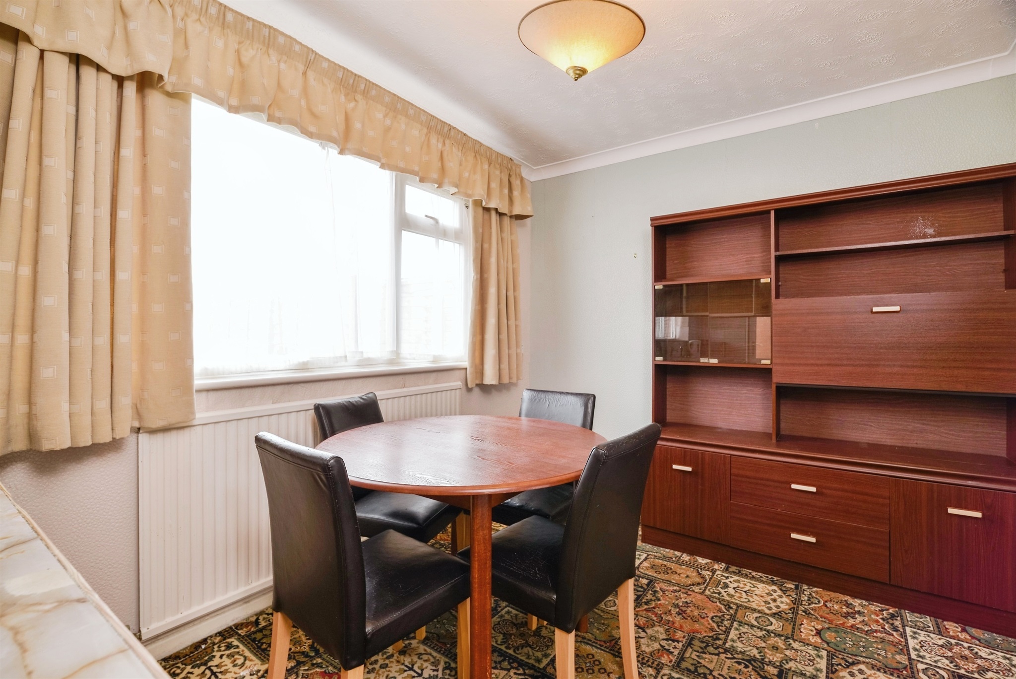 3 bed Semi-Detached