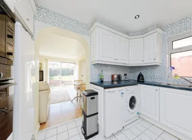 2 bed Semi-Detached Bungalow