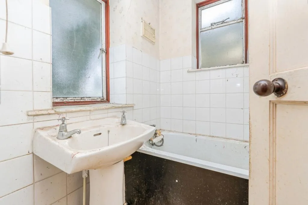 3 bed House