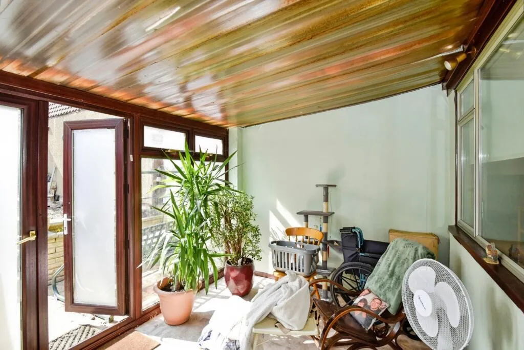 3 bed End of Terrace