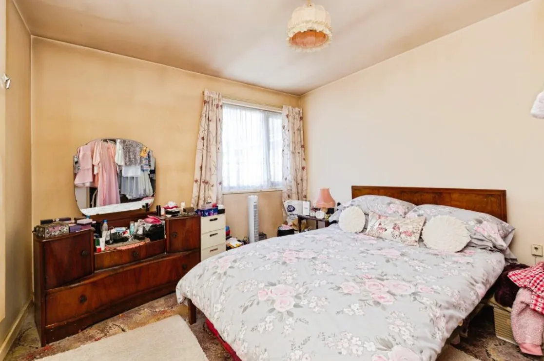3 bed Terraced