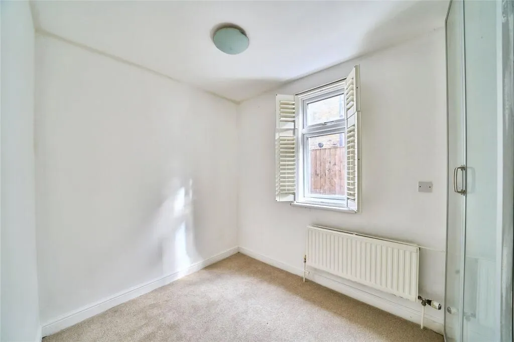 2 bed Ground Maisonette