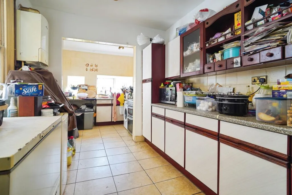3 bed Terraced