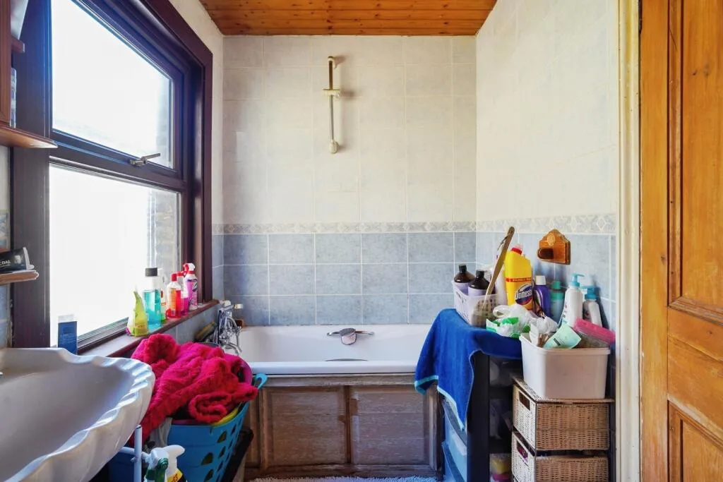 3 bed Terraced