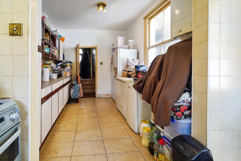 3 bed Terraced