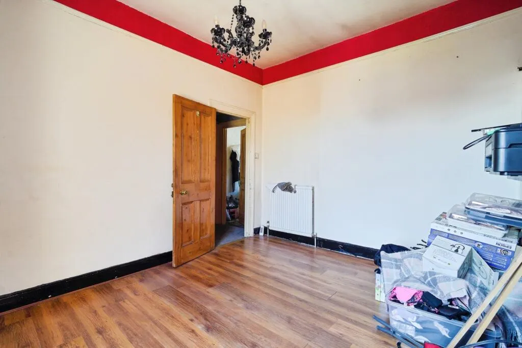 3 bed Terraced