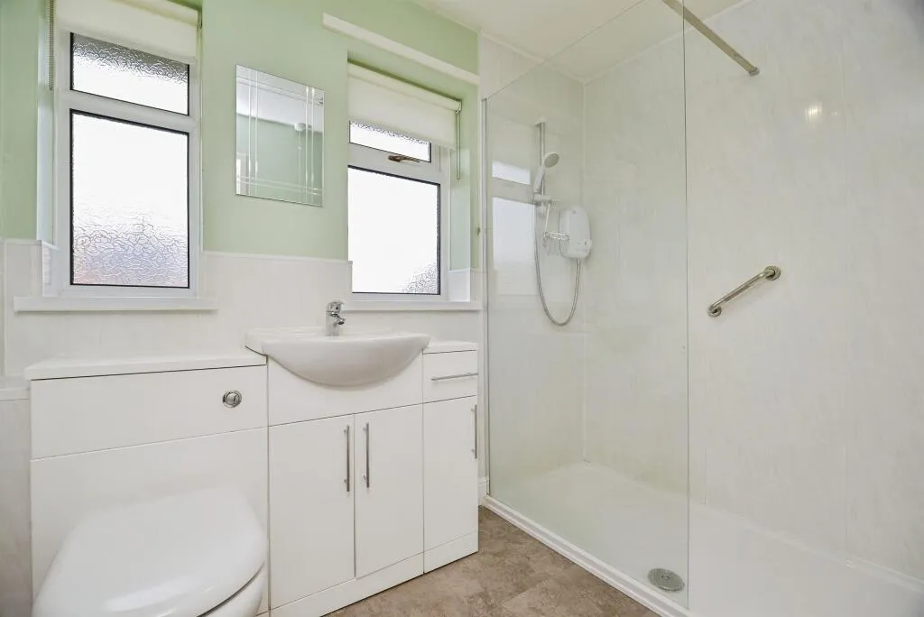 3 bed Terraced