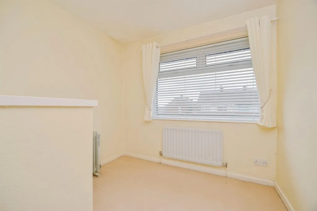 3 bed Terraced