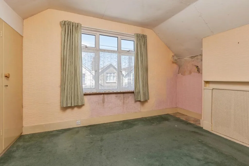 2 bed House