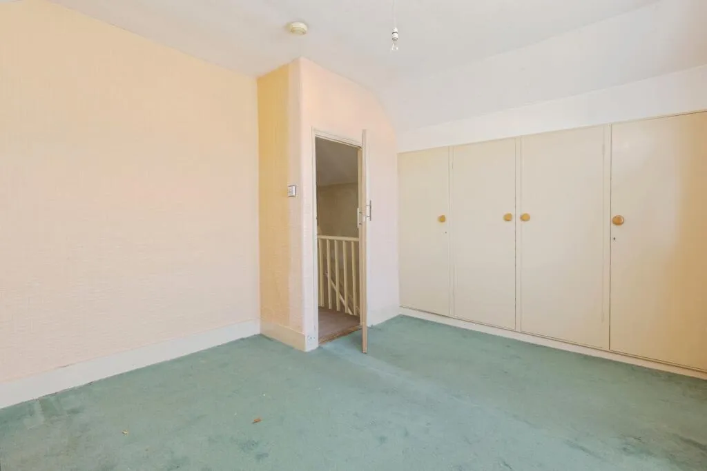 2 bed House