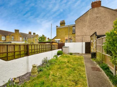 2 bed Terraced