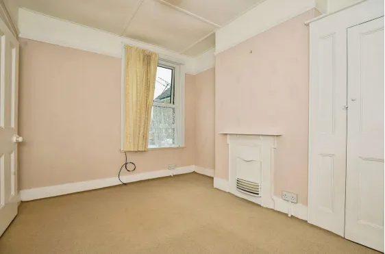 2 bed Terraced