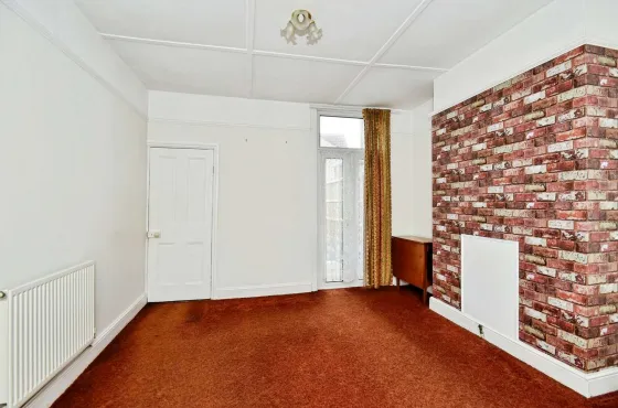 2 bed Terraced