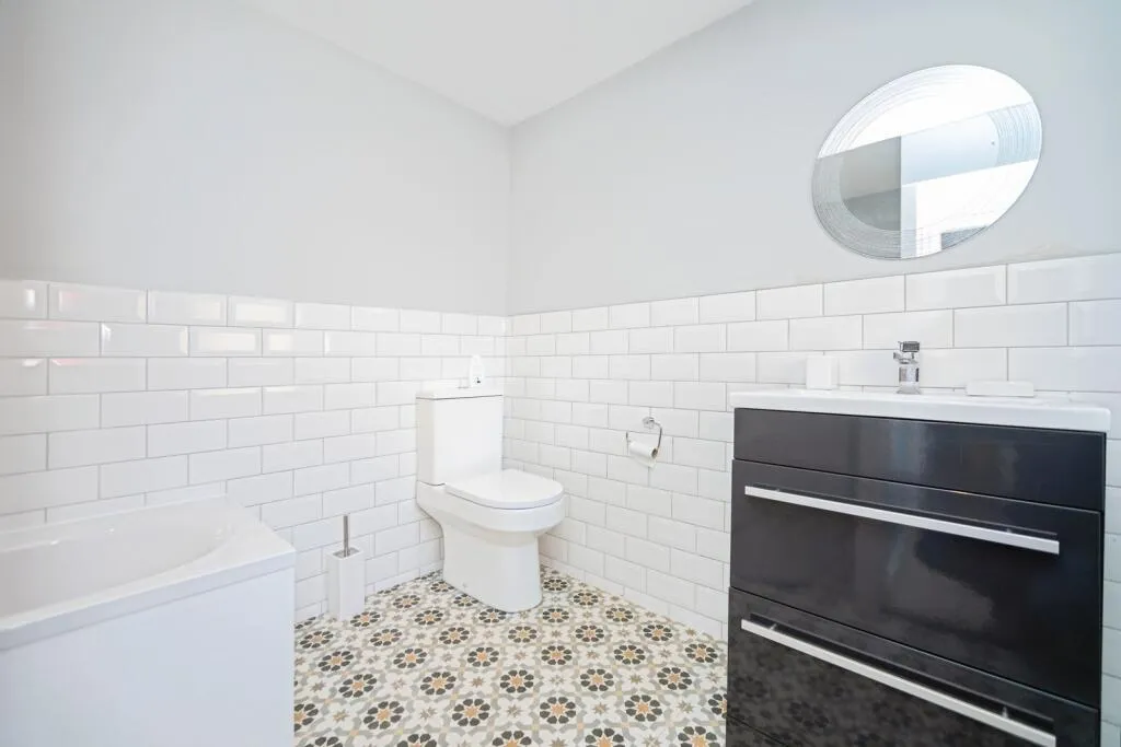 4 bed Terraced