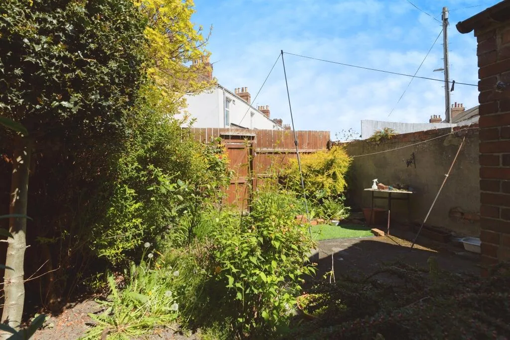 3 bed Terraced