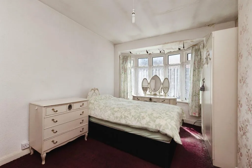 3 bed Terraced