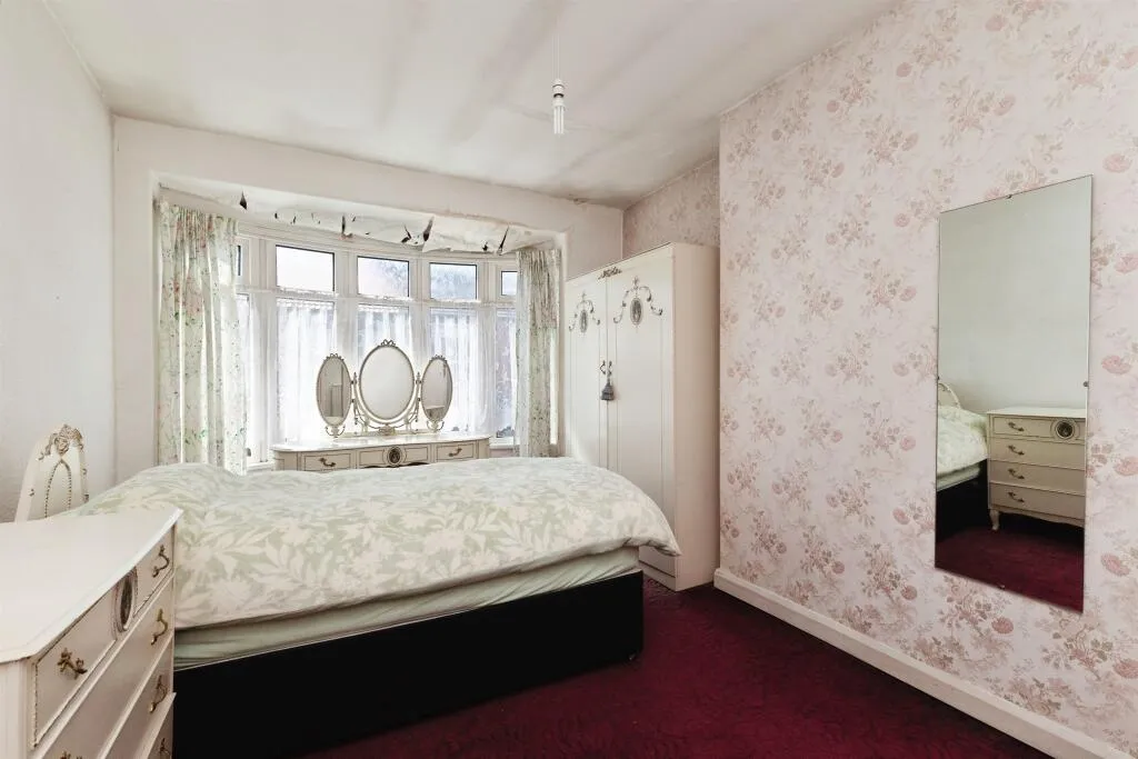 3 bed Terraced