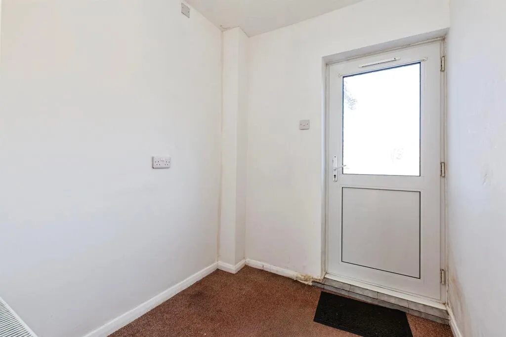 3 bed Terraced