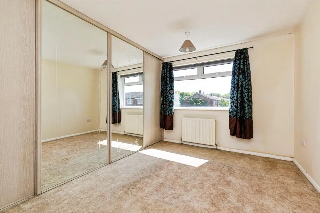 3 bed Terraced