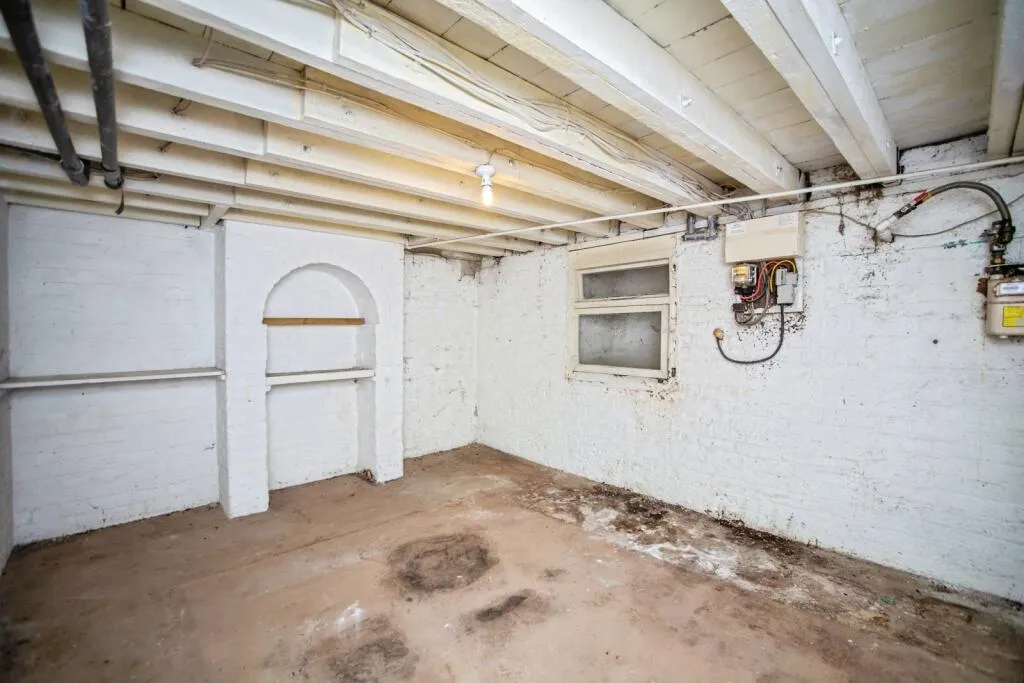 2 bed Terraced