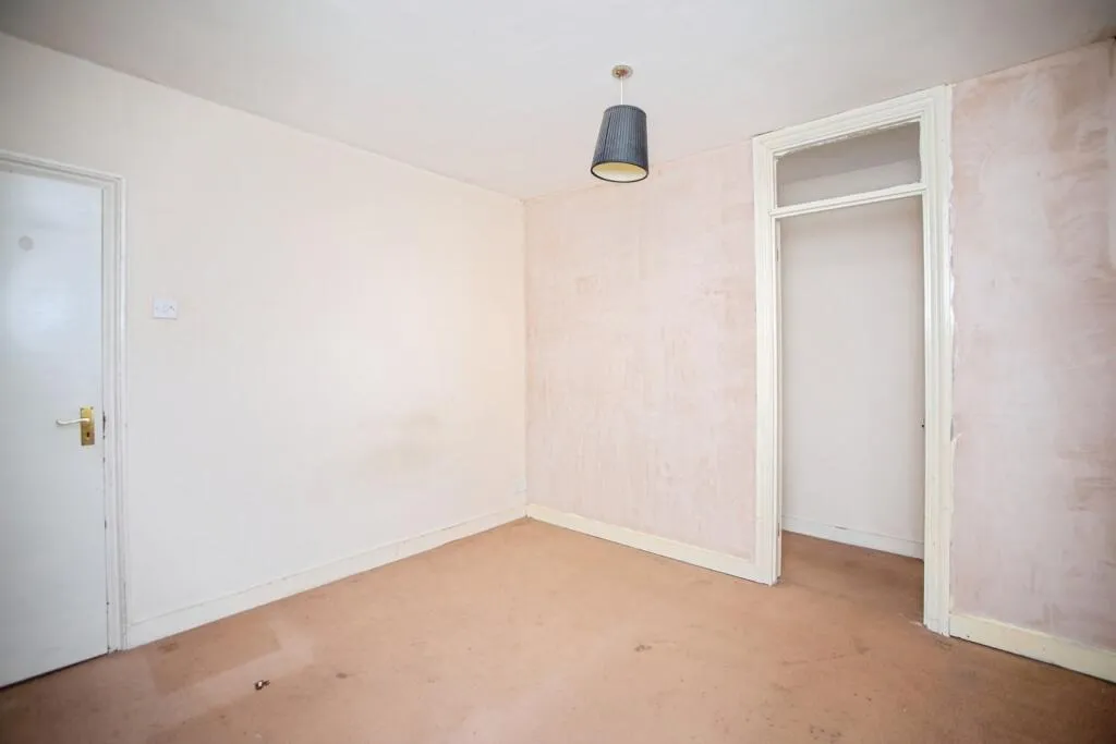 2 bed Terraced