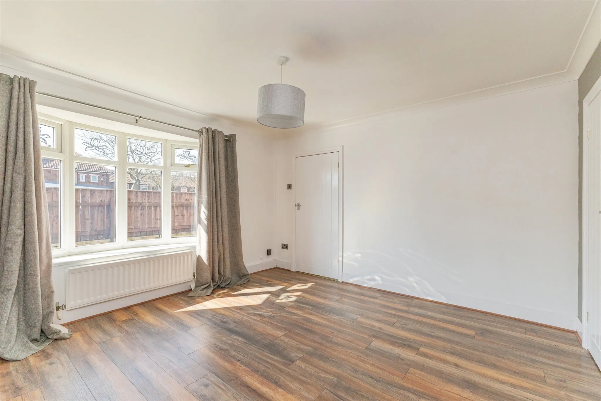 3 bed Semi-Detached