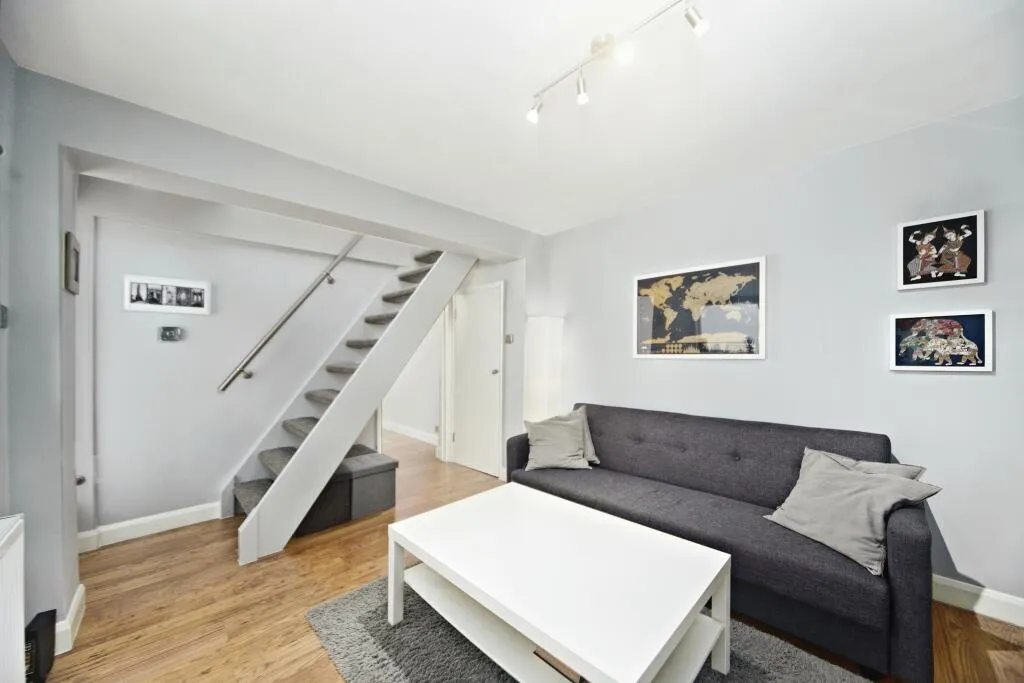 3 bed Semi-Detached