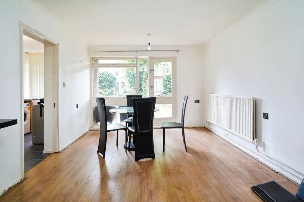 1 bed Apartment