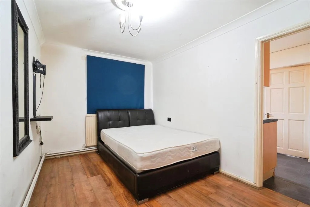 1 bed Apartment