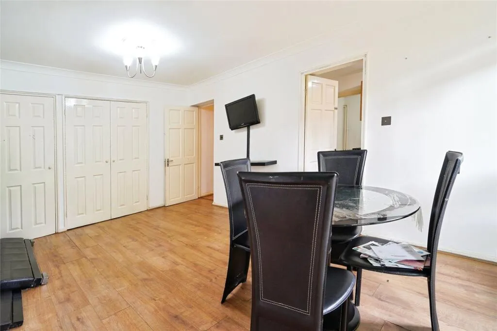 1 bed Apartment
