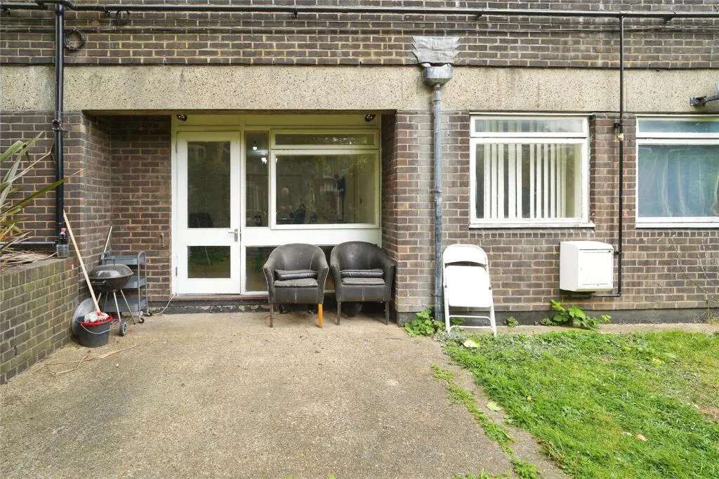 1 bed Apartment