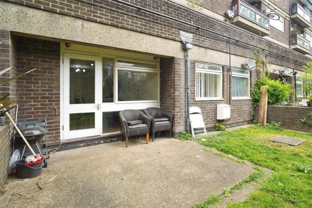 1 bed Apartment