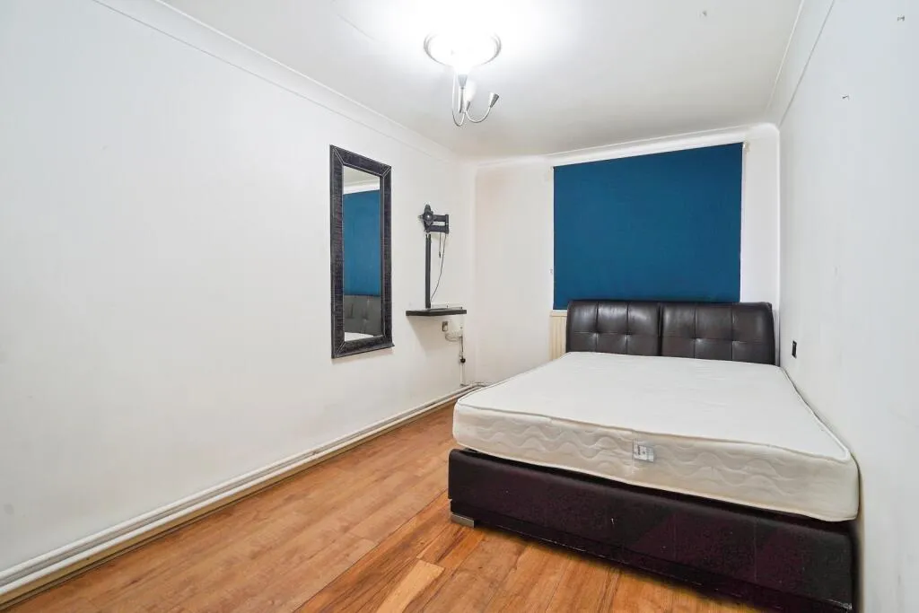 1 bed Apartment