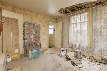 1 bed Ground Flat