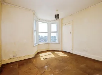 3 bed Terraced