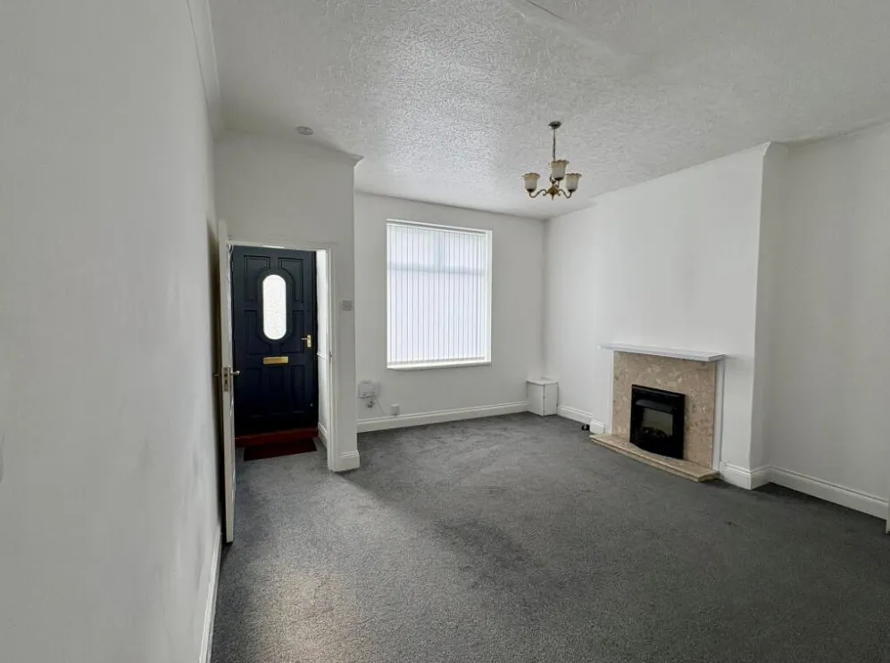 3 bed Terraced