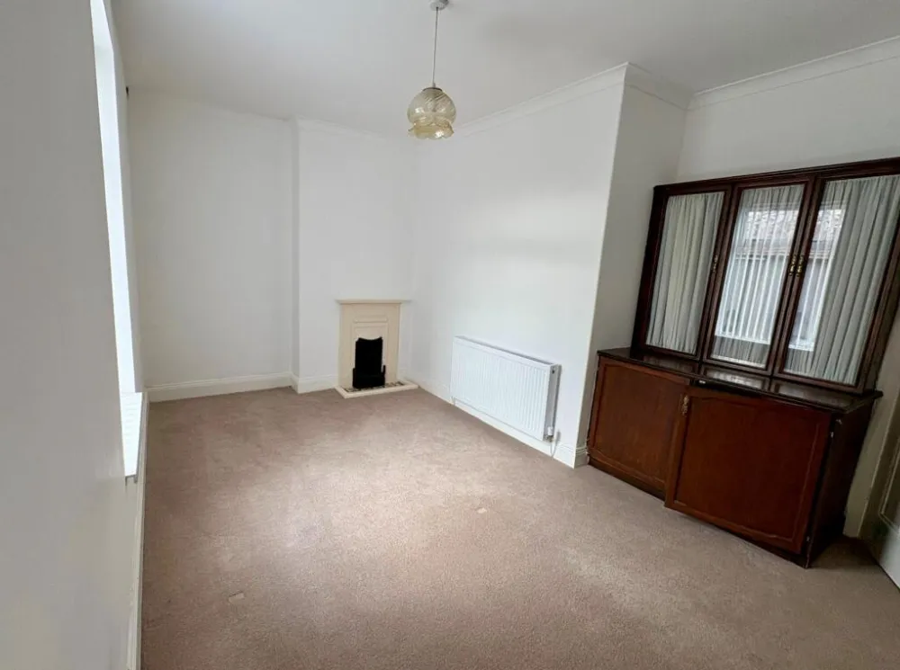 3 bed Terraced