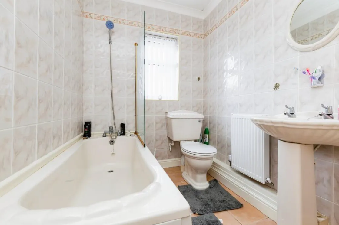 3 bed Terraced