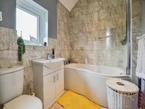 3 bed Terraced