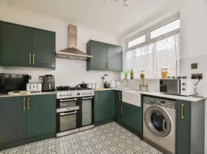 3 bed Terraced
