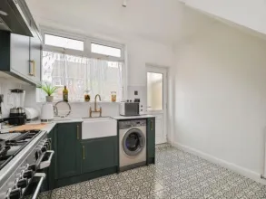 3 bed Terraced