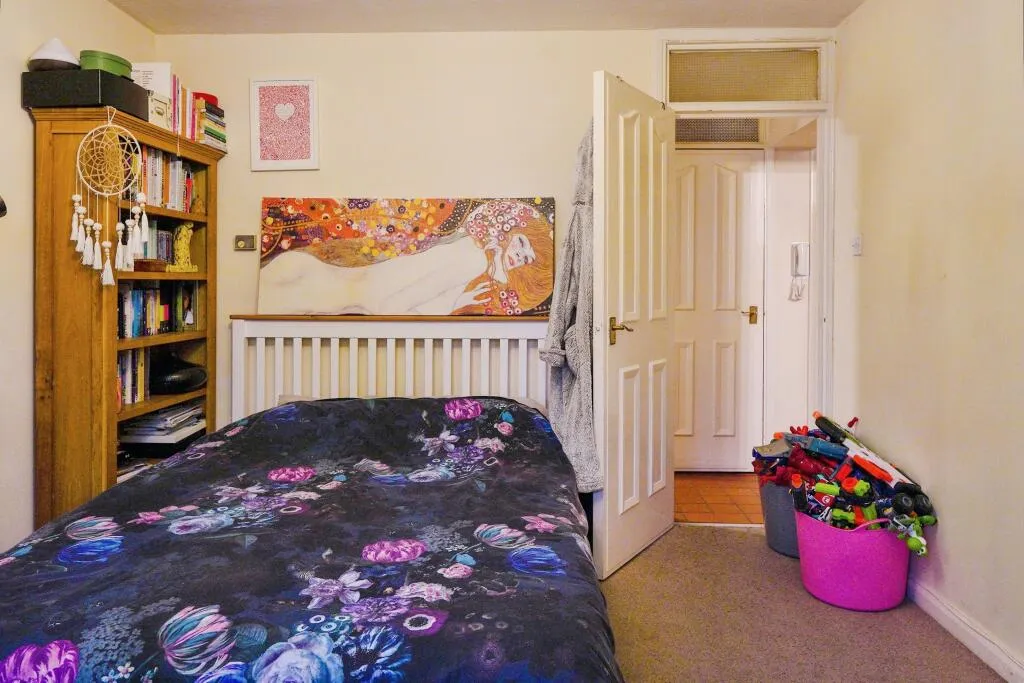 2 bed Apartment