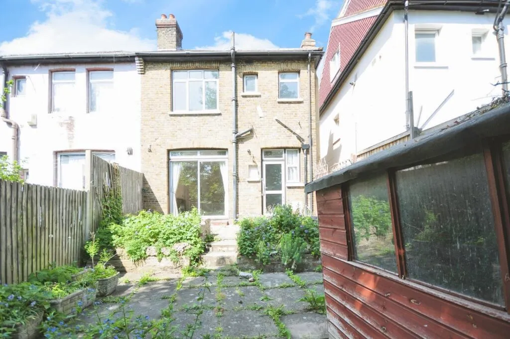 3 bed Semi-Detached
