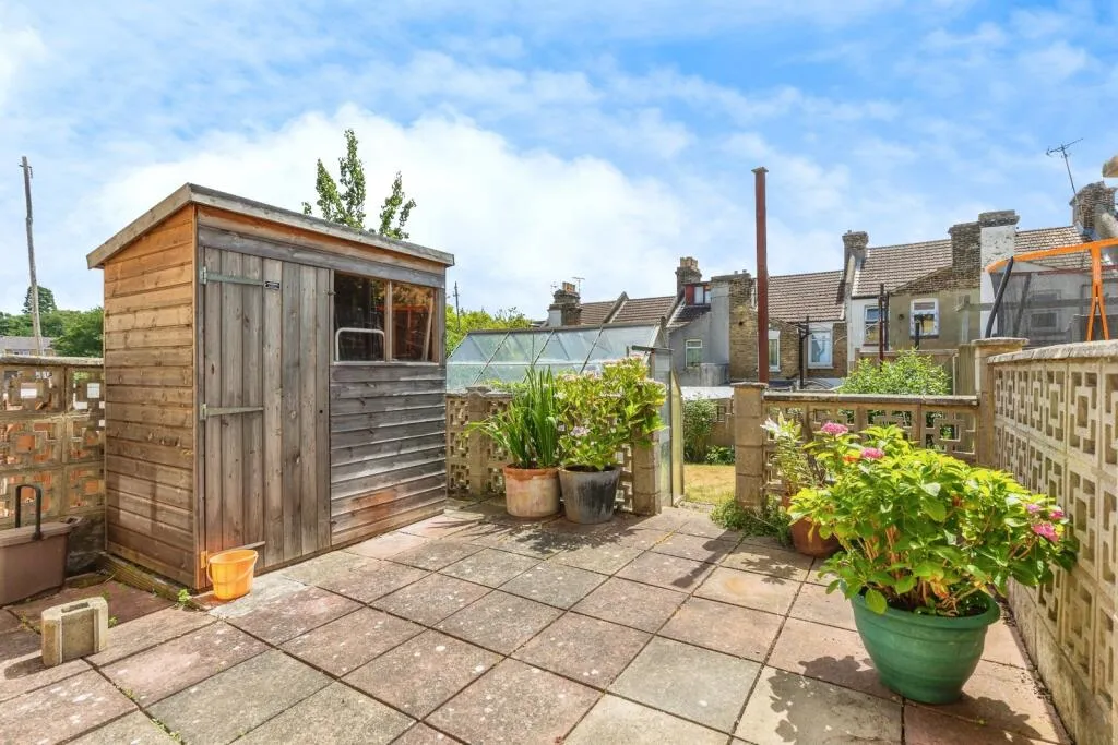 3 bed Terraced