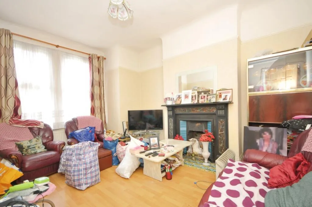 2 bed Maisonette